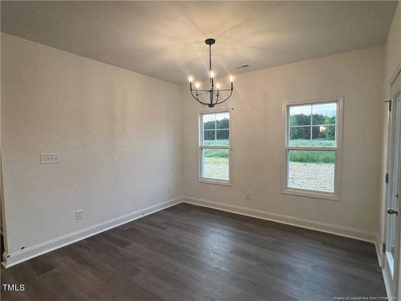 333 Glee St, Hope Mills, NC 28348