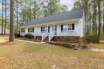 333 Greenleaf Rd, Angier, NC 27501