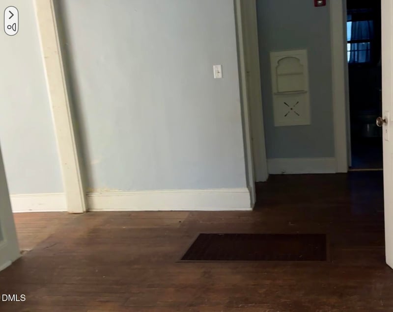 333 Hawley Ln, Fayetteville, NC 28301