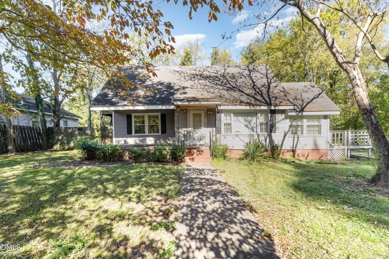 333 Hawley Ln, Fayetteville, NC 28301