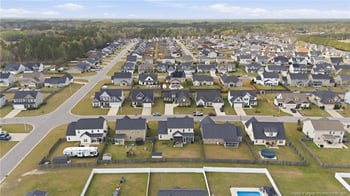 333 Lyman Dr, Fayetteville, NC 28312