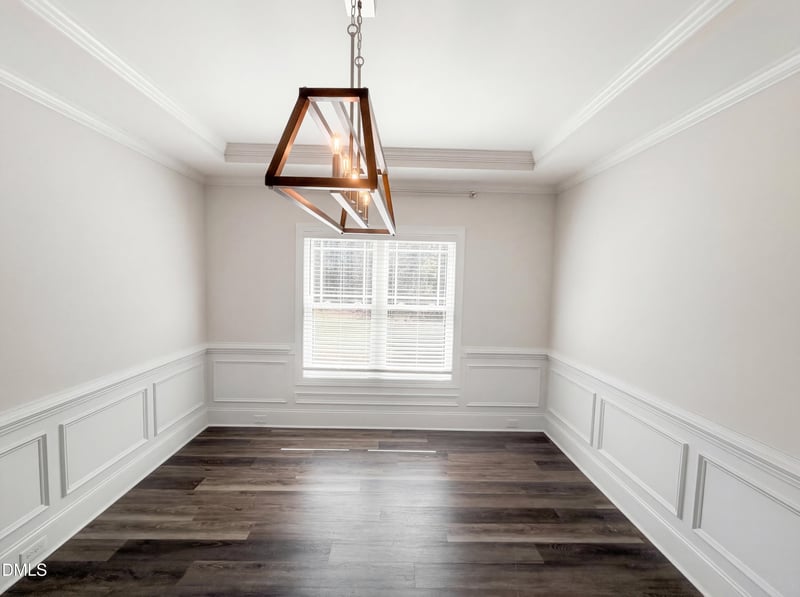 333 Oakhaven Dr, Holly Springs, NC 27540