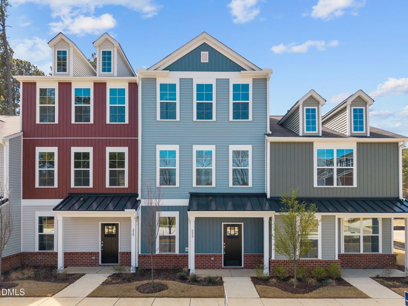 333 Parker St #18, Garner, NC 27529