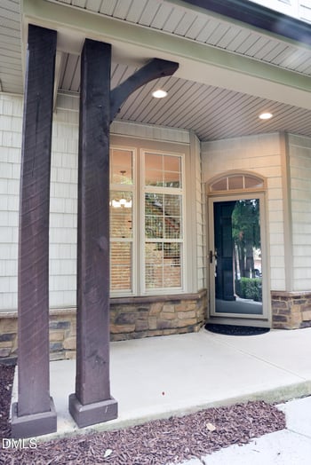 333 Sunstone Dr, Cary, NC 27519