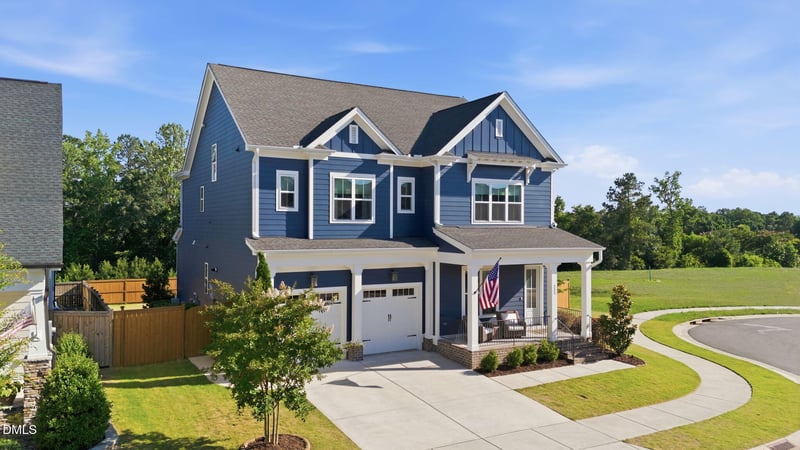 333 Tumbling River Dr, Wendell, NC 27591