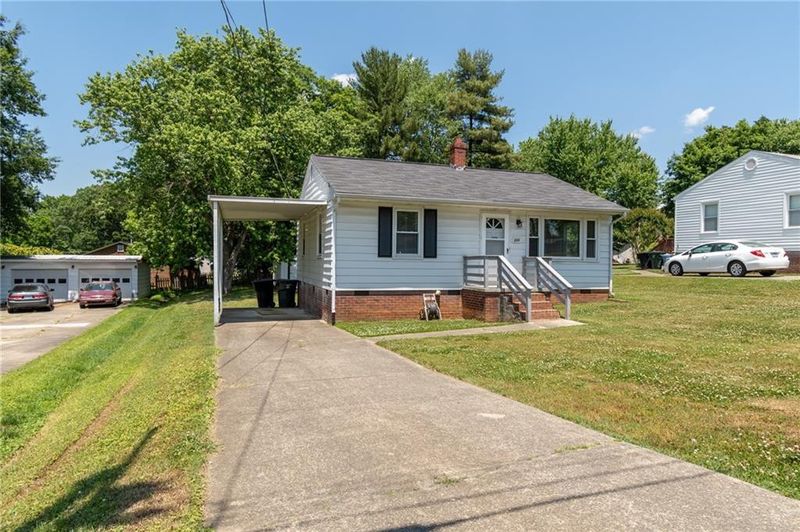 333 Williamson St, Burlington, NC 27215