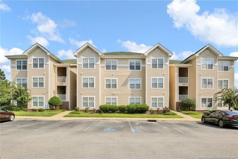 3330 Harbour Pointe Pl #11, Fayetteville, NC 28314