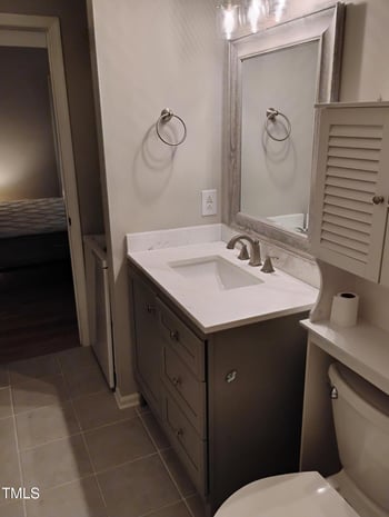 3331 Mill  #129, Raleigh, NC 27612