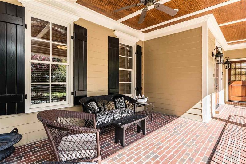 3331 Turnbridge Dr, Raleigh, NC 27609