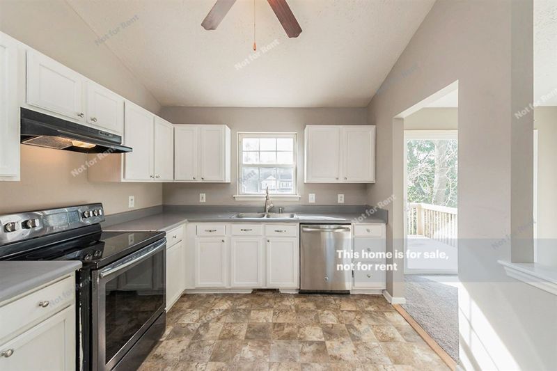 3332 Planet Dr, Raleigh, NC 27604