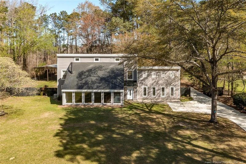 3333 Fields Rd, Fayetteville, NC 28312