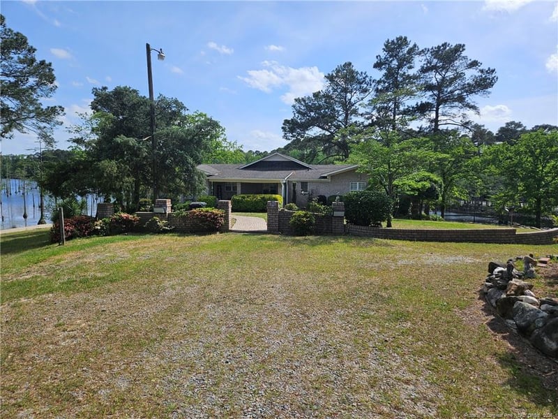 3334 Vassar Cir, Fayetteville, NC 28306