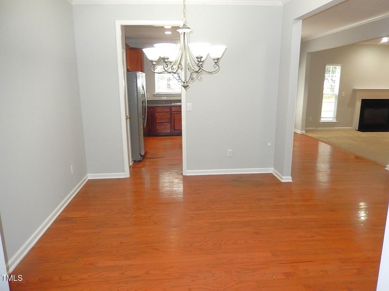 3335 Archdale Dr, Raleigh, NC 27614