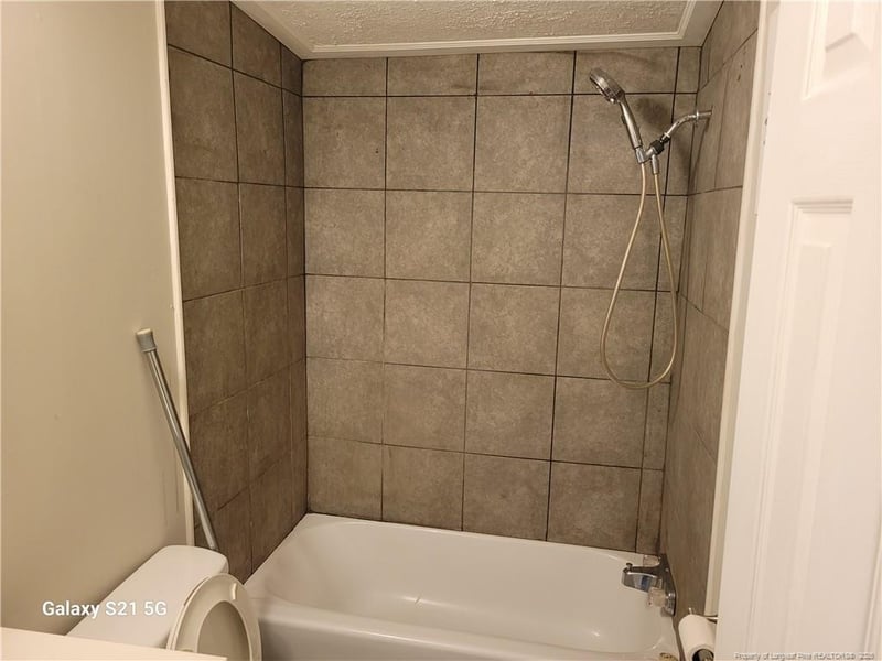 3335 State St, Fayetteville, NC 28306