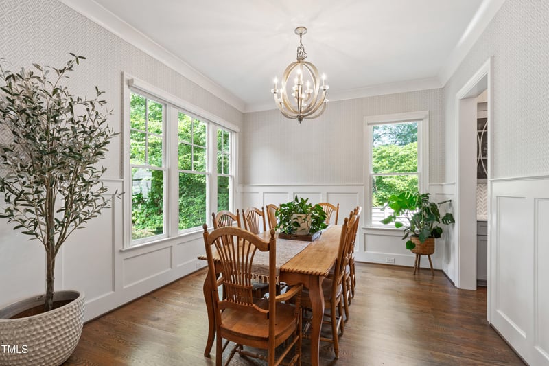 3337 Cheswick Dr, Raleigh, NC 27609