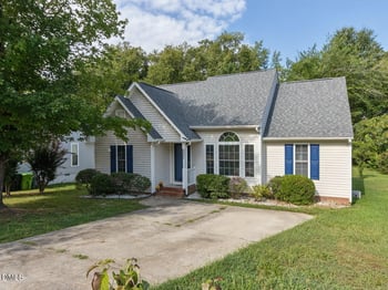 3337 Neptune Dr, Raleigh, NC 27604