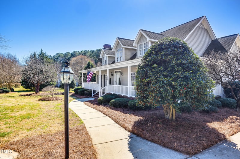 3337 Scarlet Oak Dr, Mebane, NC 27302