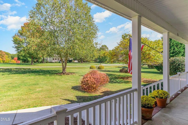 3337 Scarlet Oak Dr, Mebane, NC 27302