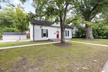 334 Andrews Ave, Henderson, NC 27536