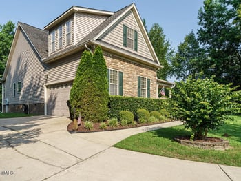334 Dell Meadows Pl, Four Oaks, NC 27524