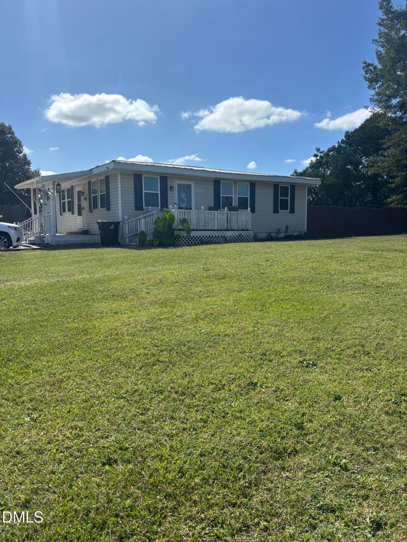 334 Perry Curtis Rd, Zebulon, NC 27597
