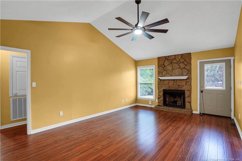 334 Porterfield Ct, Fayetteville, NC 28301