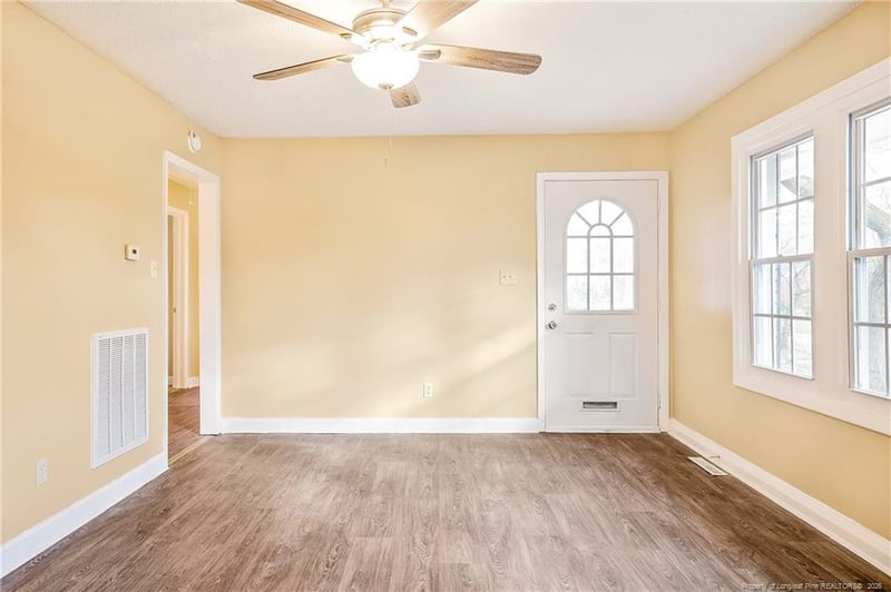 334 Richmond Dr, Fayetteville, NC 28304