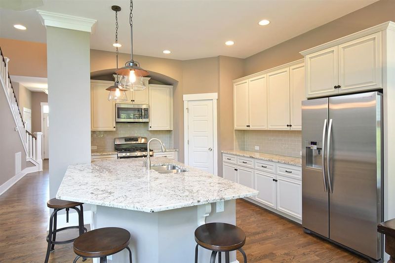 334 N Serenity Hill Cir N, Chapel Hill, NC 27516