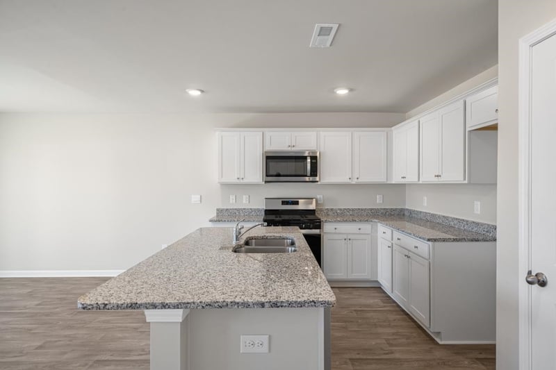 334 Tulip Tree St, Sanford, NC 27332