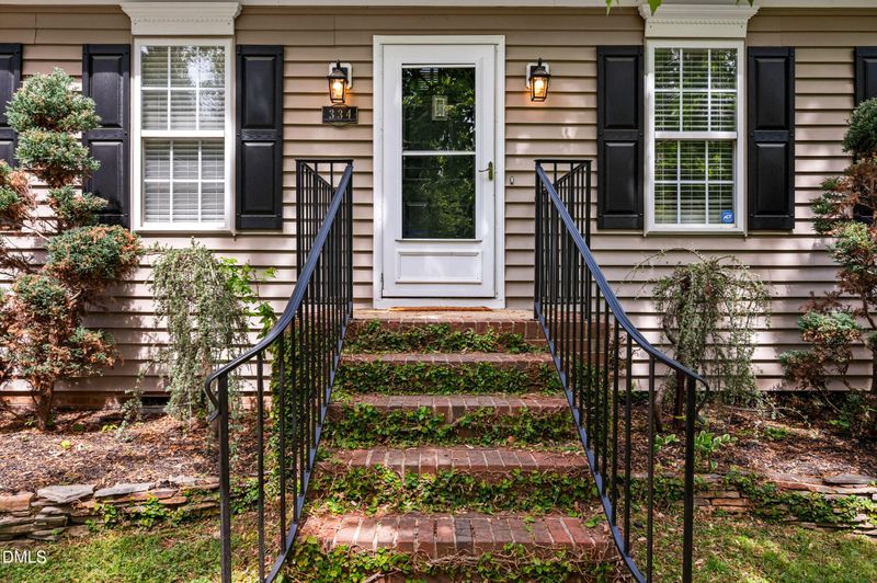 334 Willow St, Cary, NC 27511
