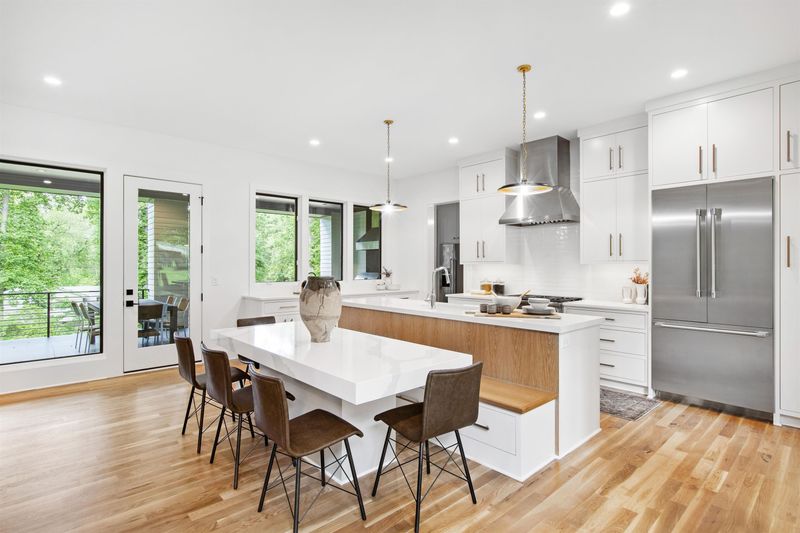3340 Hampton Rd, Raleigh, NC 27607