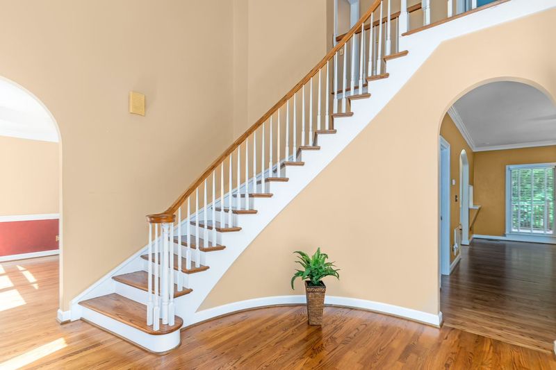 3340 Langston Cir, Apex, NC 27539