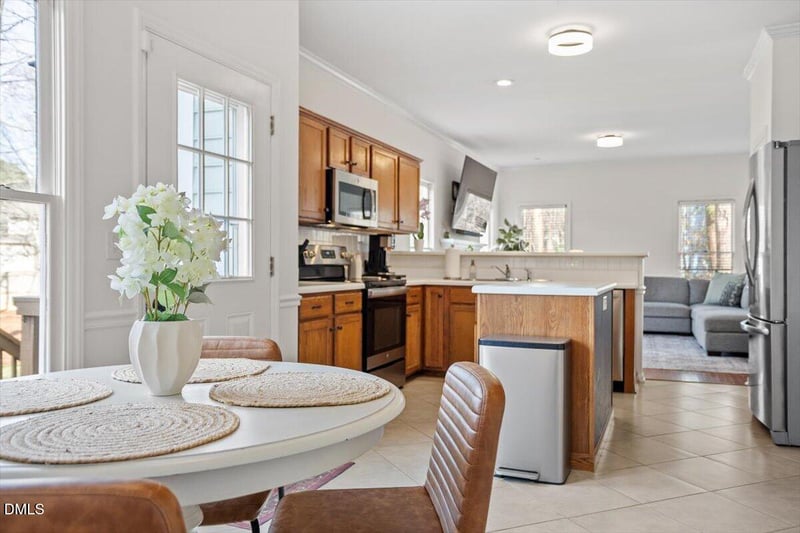 3341 Daingerfield Dr, Raleigh, NC 27616