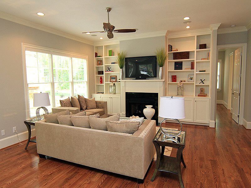 3341 Hampton Rd, Raleigh, NC 27607