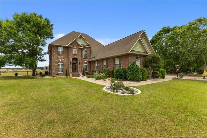 3341 School Rd, Fayetteville, NC 28306