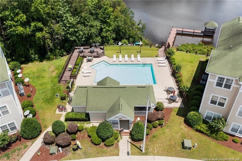 3342 Harbour Pointe Pl #6, Fayetteville, NC 28314