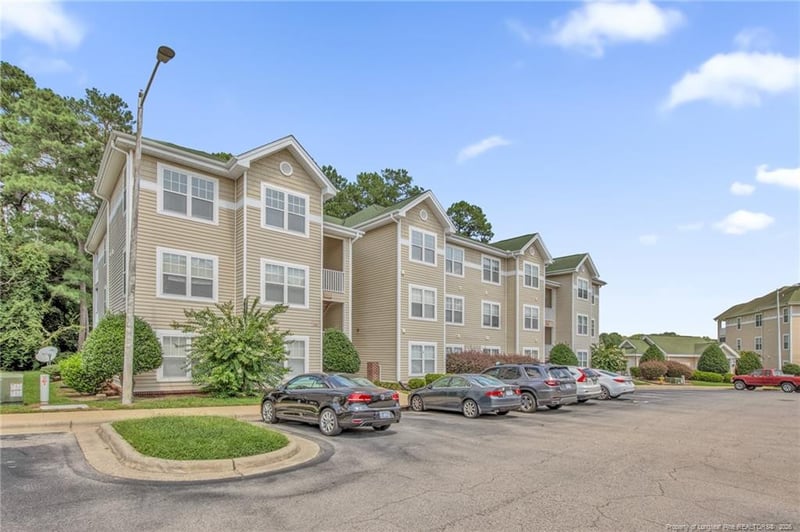 3342 Harbour Pointe Pl #9, Fayetteville, NC 28314