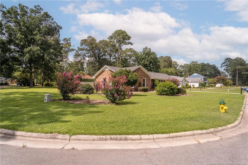 3344 Quarry Dr, Fayetteville, NC 28303