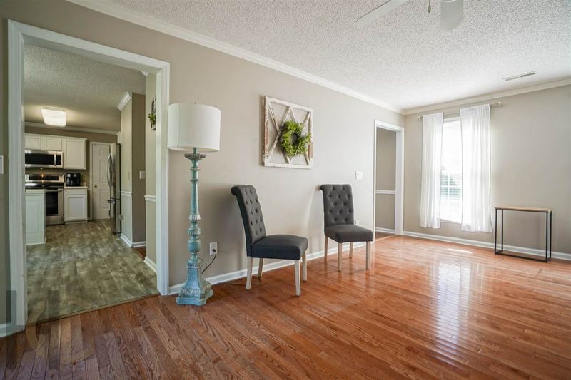 3349 Daingerfield Dr, Raleigh, NC 27616