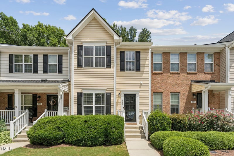 335 Anterbury Dr, Apex, NC 27502