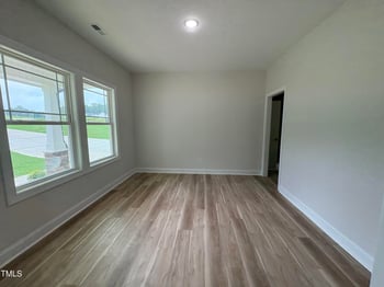 335 Busterfield Ct, Benson, NC 27504
