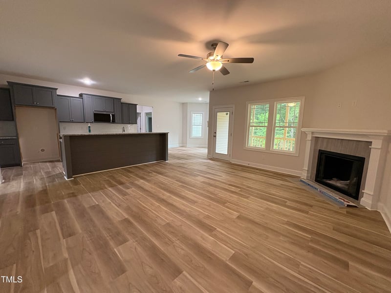 335 Busterfield Ct, Benson, NC 27504