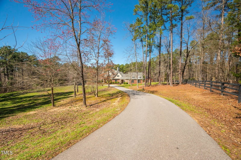 335 Chapel View Dr, Apex, NC 27523