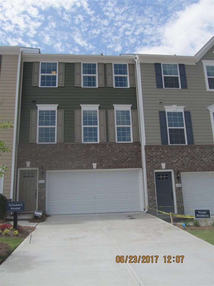 335 Roche Dr #1006B, Durham, NC 27703