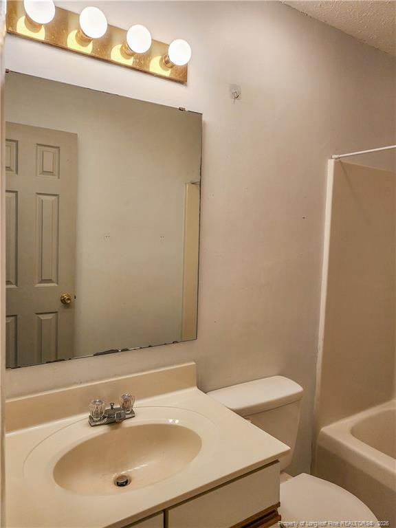 3351 Galleria Pl #21, Fayetteville, NC 28303