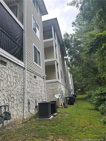 3355 Galleria Dr #29, Fayetteville, NC 28303