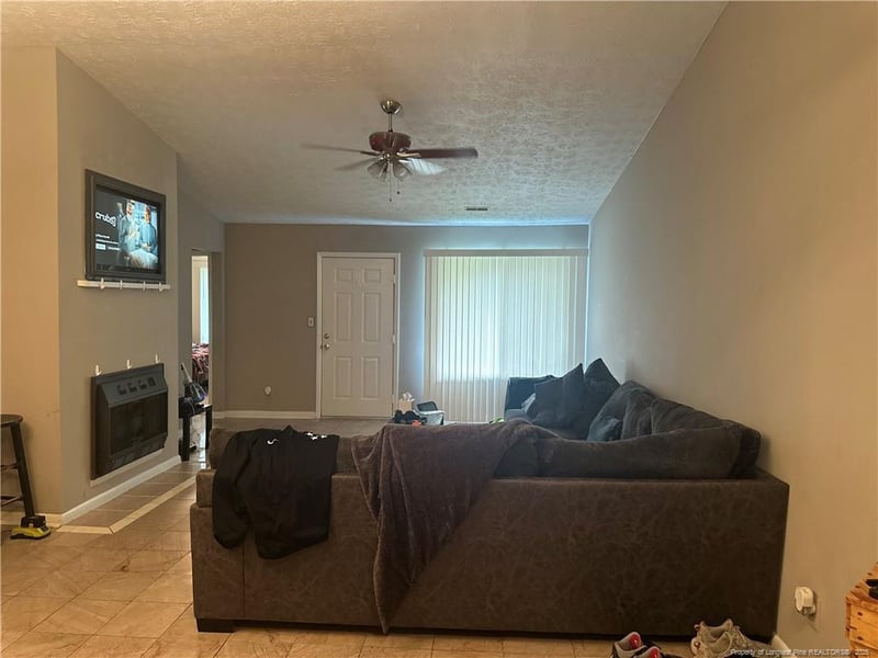 3355 Galleria Dr #29, Fayetteville, NC 28303