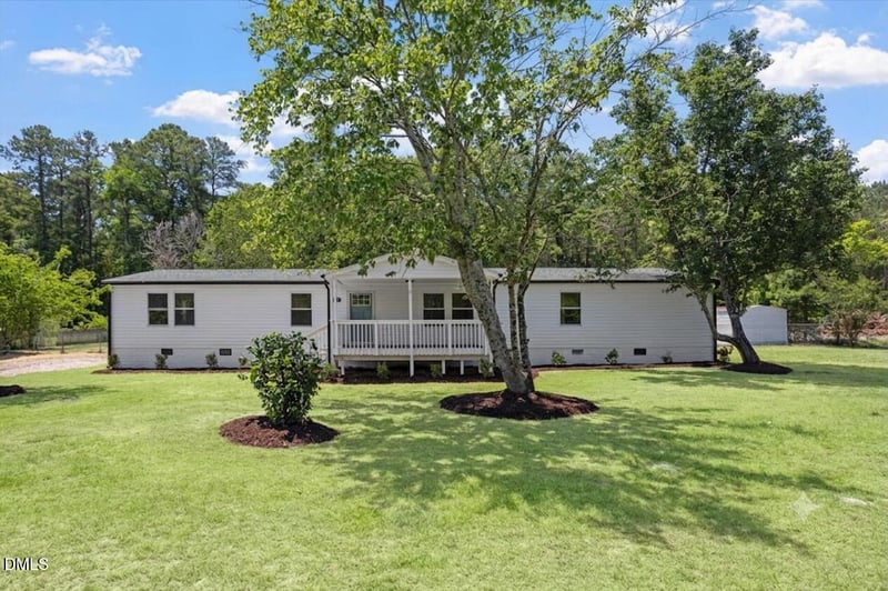 3356 Dandelion Ln, Fayetteville, NC 28306