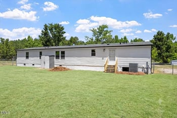 3356 Dandelion Ln, Fayetteville, NC 28306