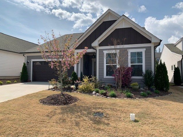 3357 Turner Ridge Dr, New Hill, NC 27562